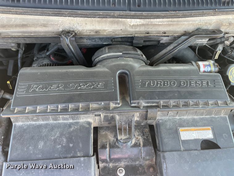 image for item EK8971 2002 Ford E450 Super Duty box truck