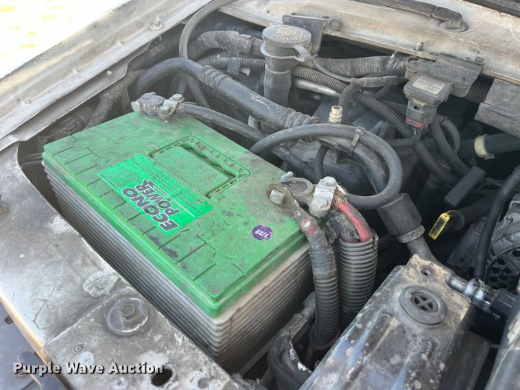 image for item EK8971 2002 Ford E450 Super Duty box truck