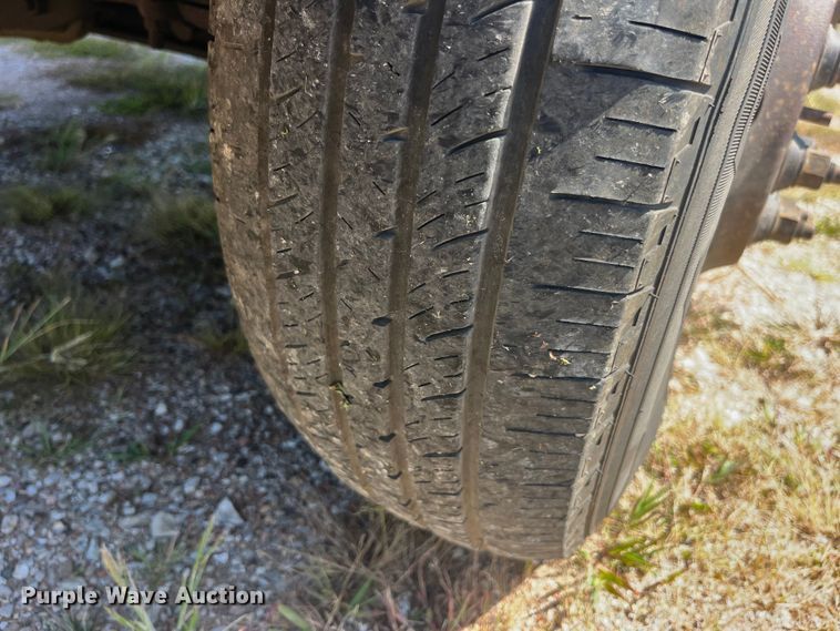 image for item EK8971 2002 Ford E450 Super Duty box truck