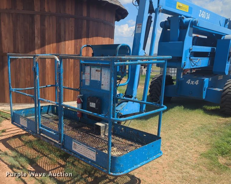 image for item EQ2006 2006 Genie Z60/34 boom lift