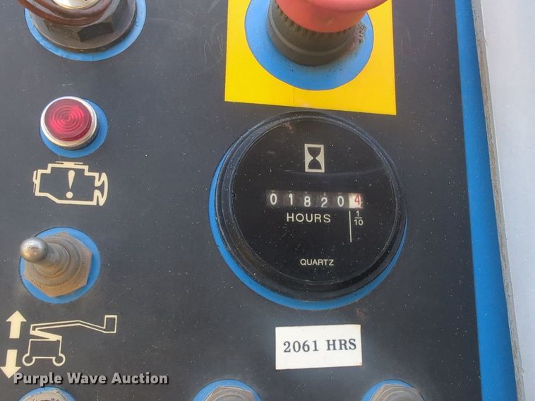 image for item EQ2006 2006 Genie Z60/34 boom lift