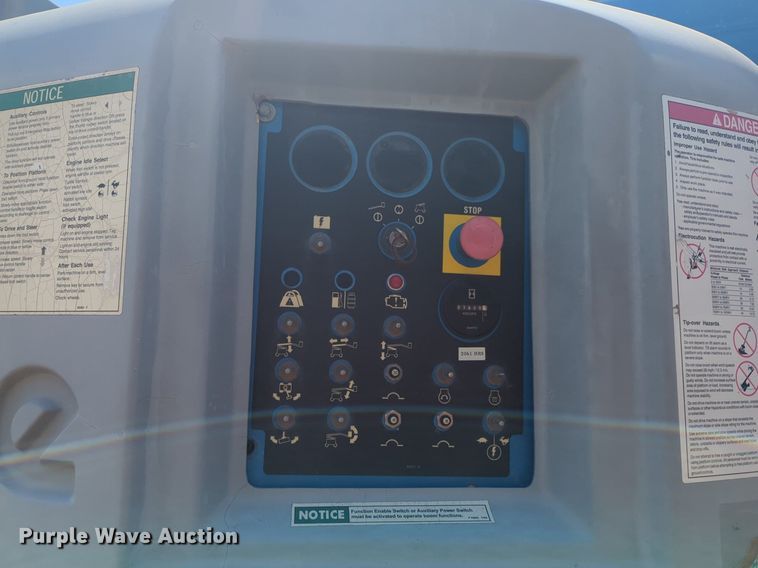 image for item EQ2006 2006 Genie Z60/34 boom lift