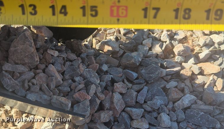 image for item EQ2011 Miva skid steer auger