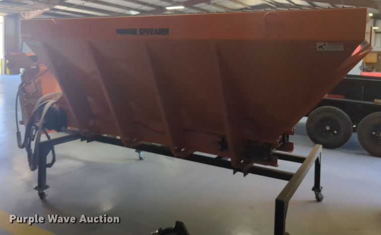 image for item EQ2024 Monroe salt spreader