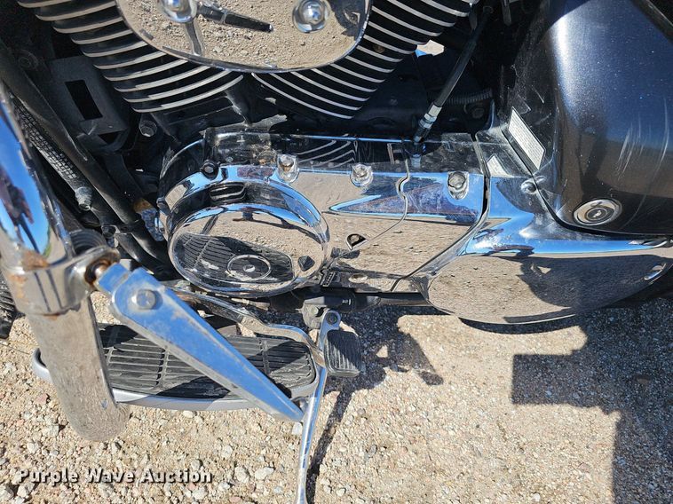 image for item IO9985 2006 Suzuki  C50T Boulevard  motorcycle