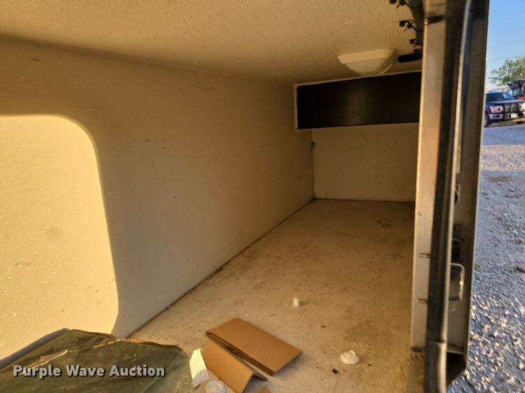 image for item IO9993 2003 Southwind  Workhorse Fleetwood RV