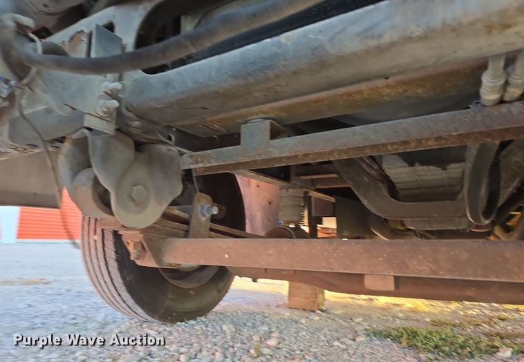 image for item IO9993 2003 Southwind  Workhorse Fleetwood RV