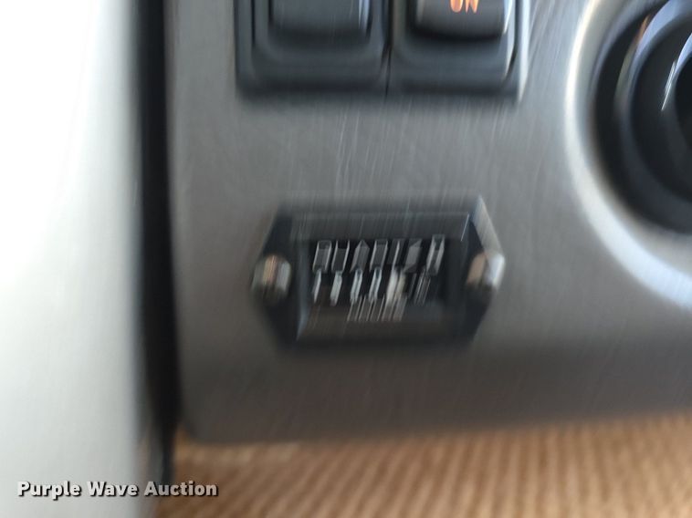 image for item IO9993 2003 Southwind  Workhorse Fleetwood RV