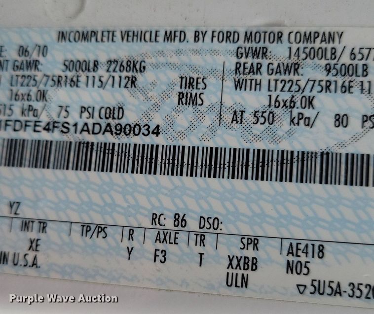 image for item KA9889 2010 Ford Eldorado E450 Super Duty Aerotech shuttle bus