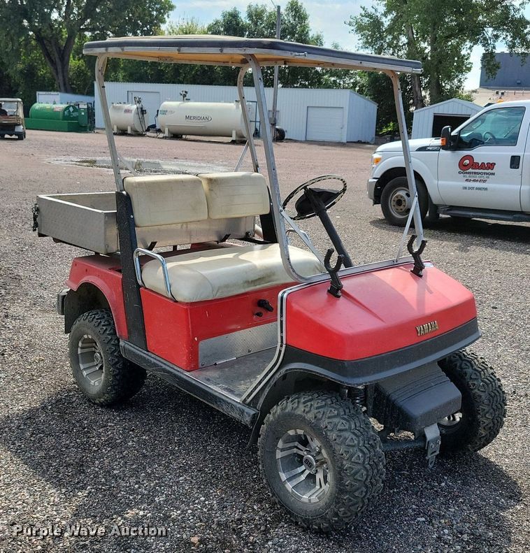 image for item KA9890 Yamaha golf cart