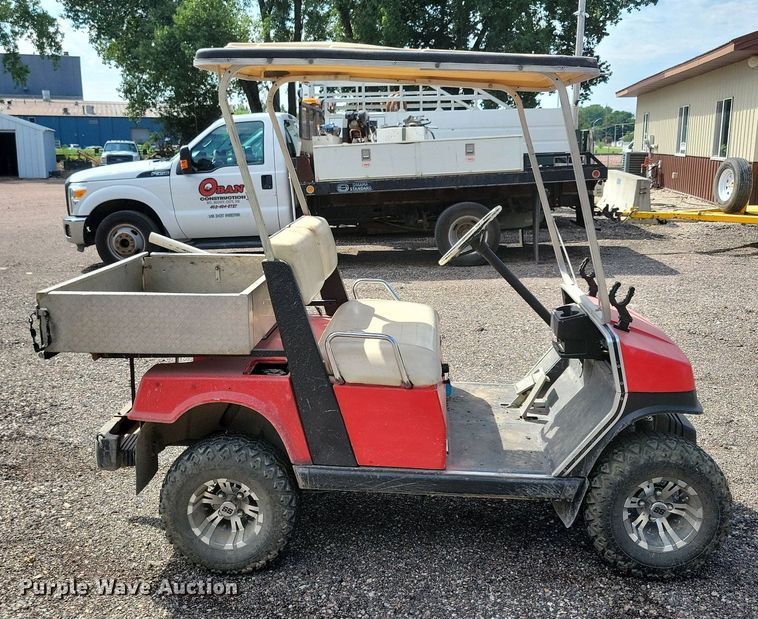 image for item KA9890 Yamaha golf cart