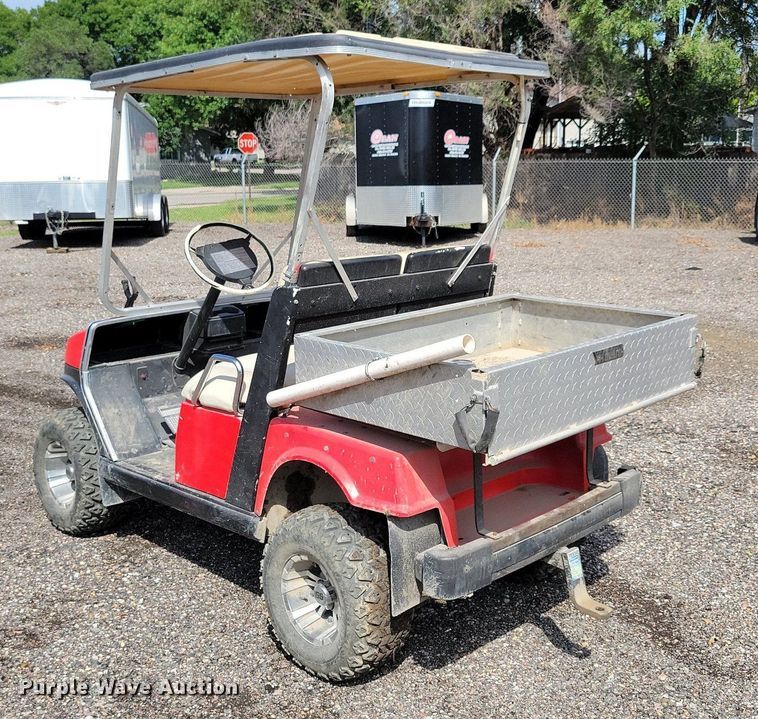 image for item KA9890 Yamaha golf cart