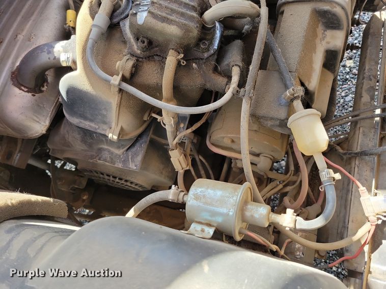 image for item KA9890 Yamaha golf cart