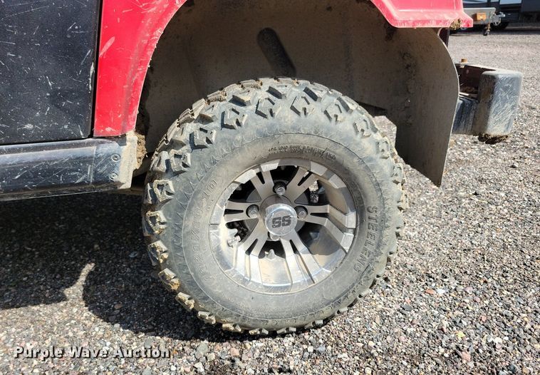 image for item KA9890 Yamaha golf cart