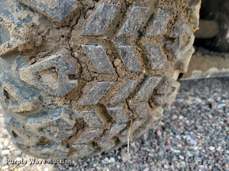 image for item KA9890 Yamaha golf cart