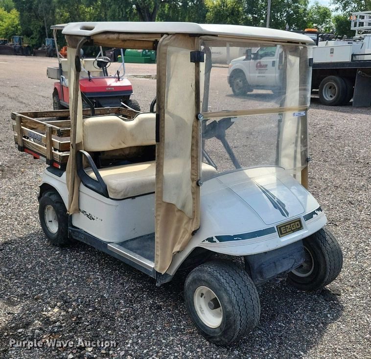 image for item KA9891 EZGO golf cart