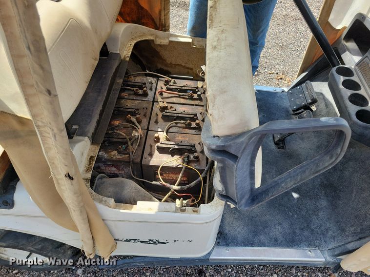 image for item KA9891 EZGO golf cart