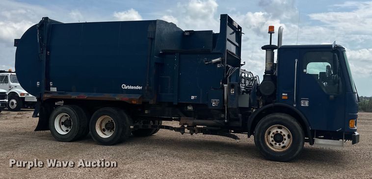 image for item LR9429 2006 Sterling Condor refuse truck