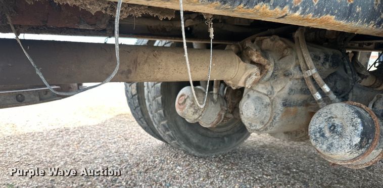 image for item LR9429 2006 Sterling Condor refuse truck