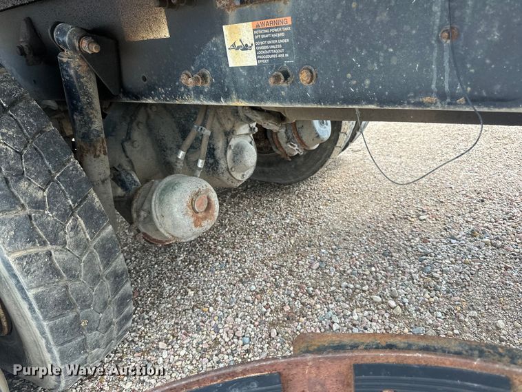 image for item LR9429 2006 Sterling Condor refuse truck