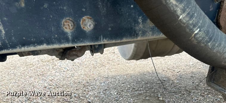 image for item LR9429 2006 Sterling Condor refuse truck