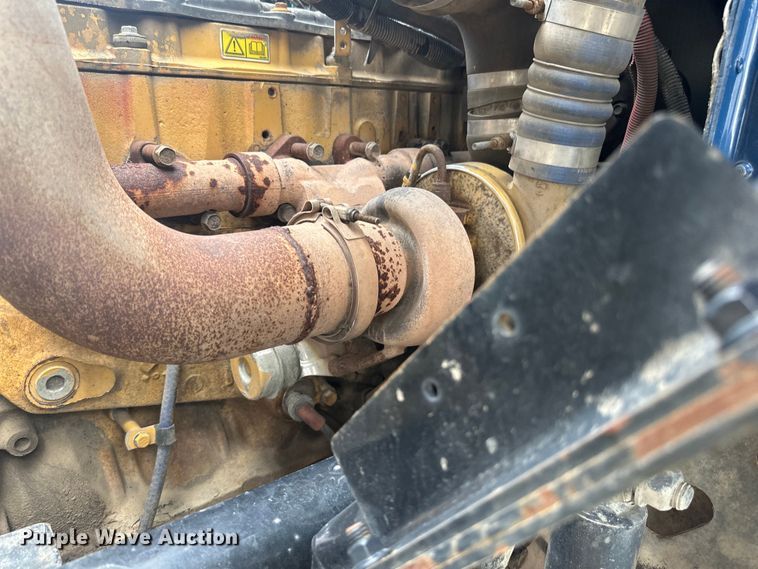 image for item LR9429 2006 Sterling Condor refuse truck