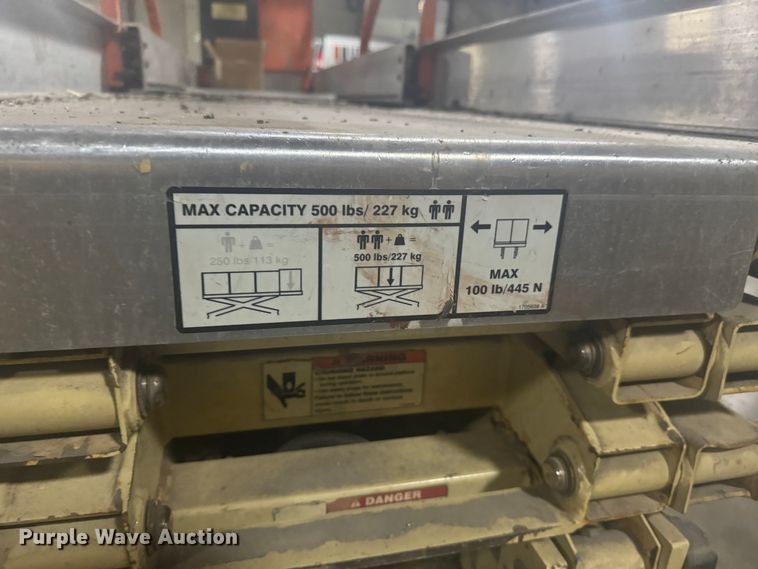 image for item MV9033 JLG 1930ES scissor lift