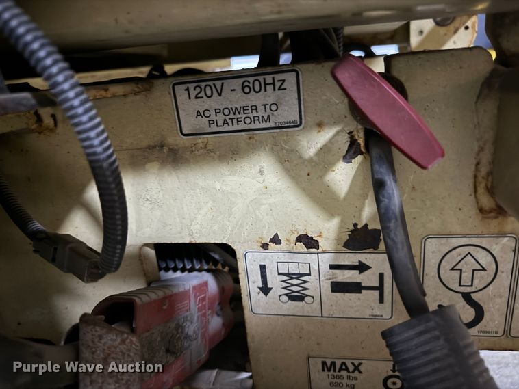 image for item MV9033 JLG 1930ES scissor lift