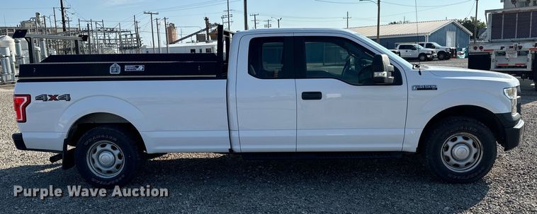 image for item MV9035 2016 Ford F150 SuperCab pickup truck