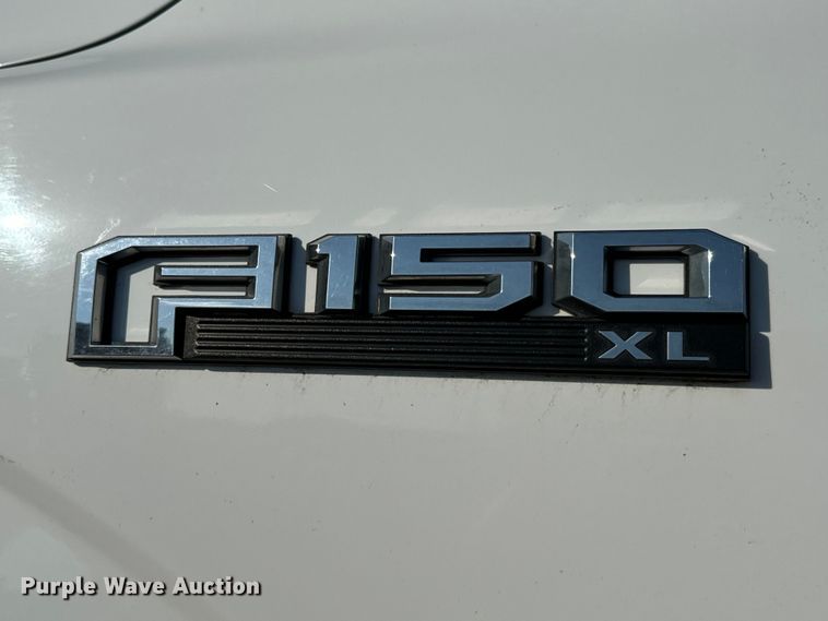 image for item MV9035 2016 Ford F150 SuperCab pickup truck