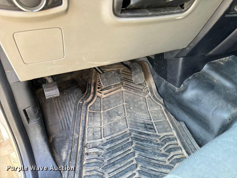 image for item MV9035 2016 Ford F150 SuperCab pickup truck