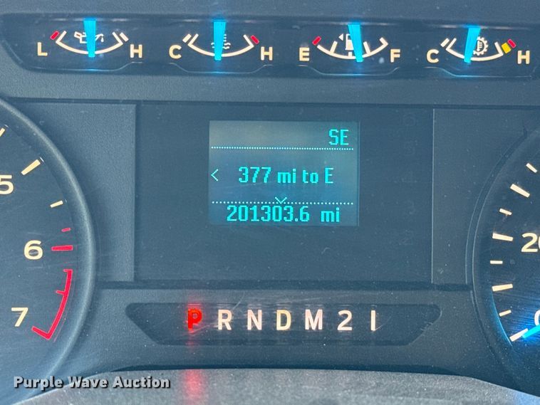 image for item MV9035 2016 Ford F150 SuperCab pickup truck