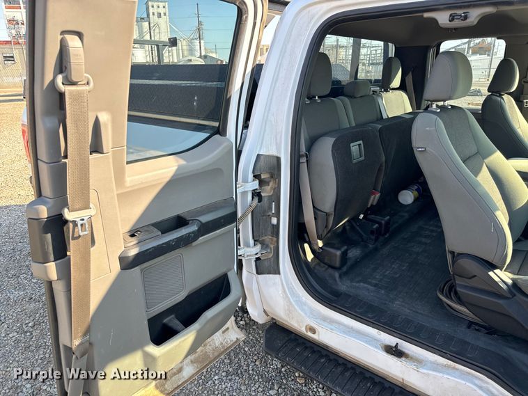 image for item MV9035 2016 Ford F150 SuperCab pickup truck