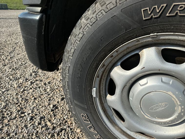 image for item MV9035 2016 Ford F150 SuperCab pickup truck