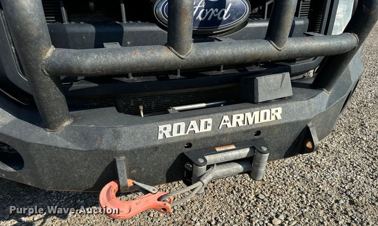 image for item MV9036 2016 Ford F550 Crew Cab flatbed truck