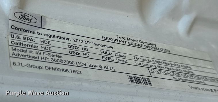 image for item MV9038 2013 Ford F450 Super Duty Crew Cab flatbed truck