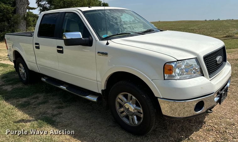 image for item MV9039 2008 Ford F150 Lariat SuperCrew pickup truck