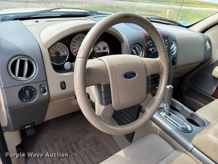 image for item MV9039 2008 Ford F150 Lariat SuperCrew pickup truck