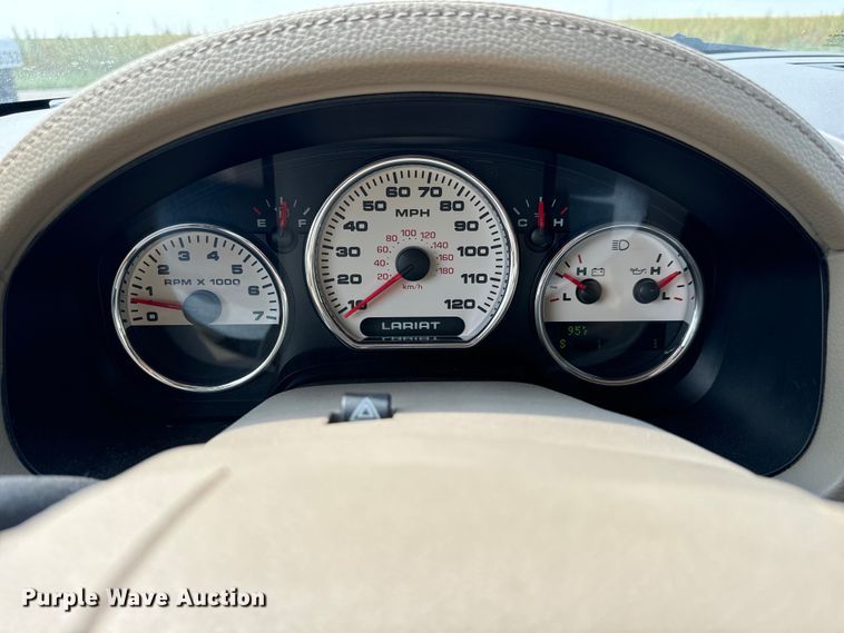 image for item MV9039 2008 Ford F150 Lariat SuperCrew pickup truck