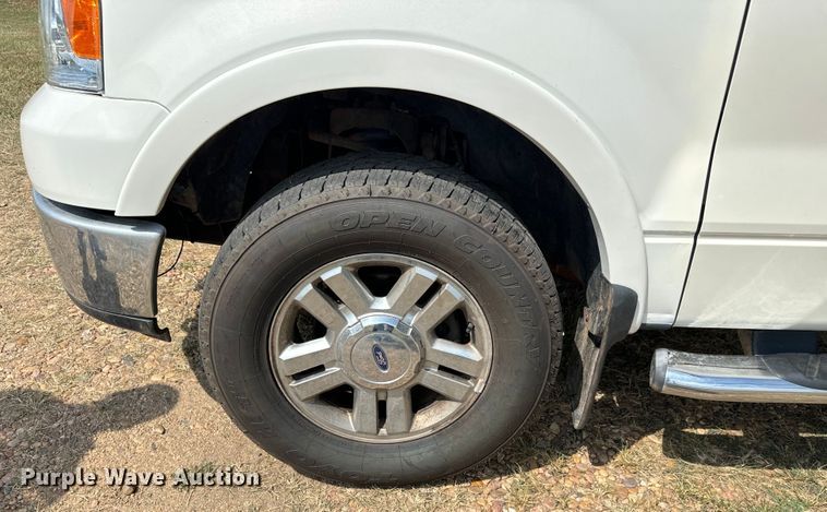 image for item MV9039 2008 Ford F150 Lariat SuperCrew pickup truck