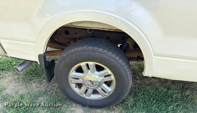 image for item MV9039 2008 Ford F150 Lariat SuperCrew pickup truck