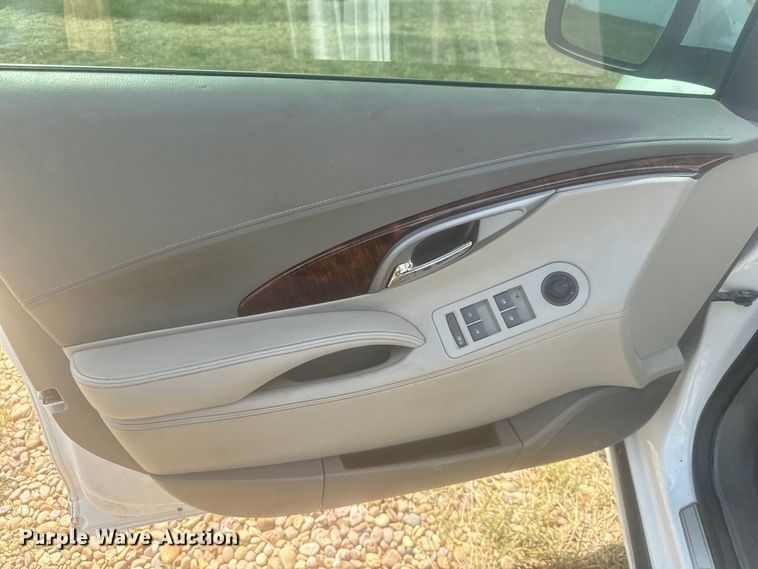 image for item MV9040 2013 Buick Lacrosse 