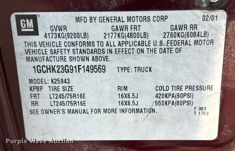 image for item MV9041 2001 Chevrolet Silverado 2500HD LT Crew Cab pickup truck