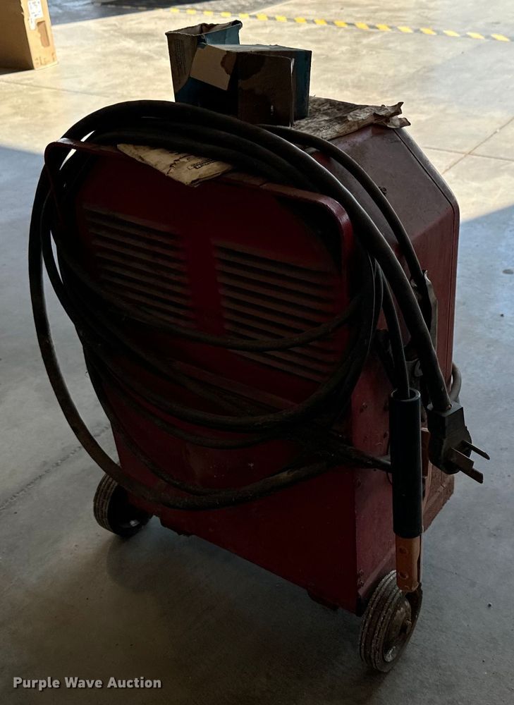 image for item MV9047 Tools