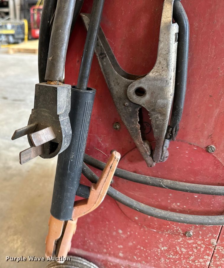 image for item MV9047 Tools