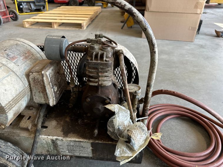 image for item MV9047 Tools