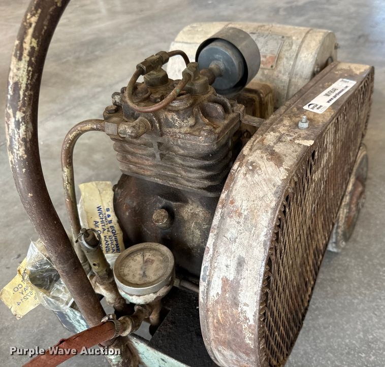 image for item MV9047 Tools