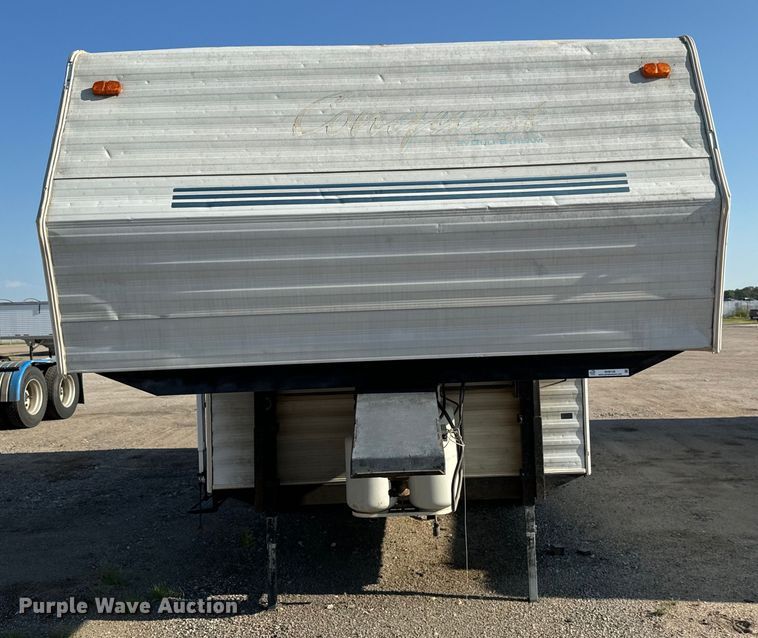 image for item NH9126 1996 Conquest  Gulf Stream camper