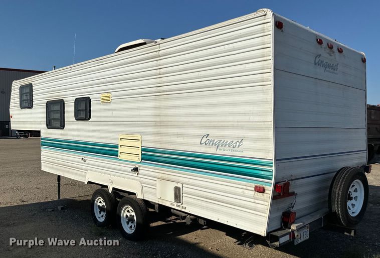 image for item NH9126 1996 Conquest  Gulf Stream camper
