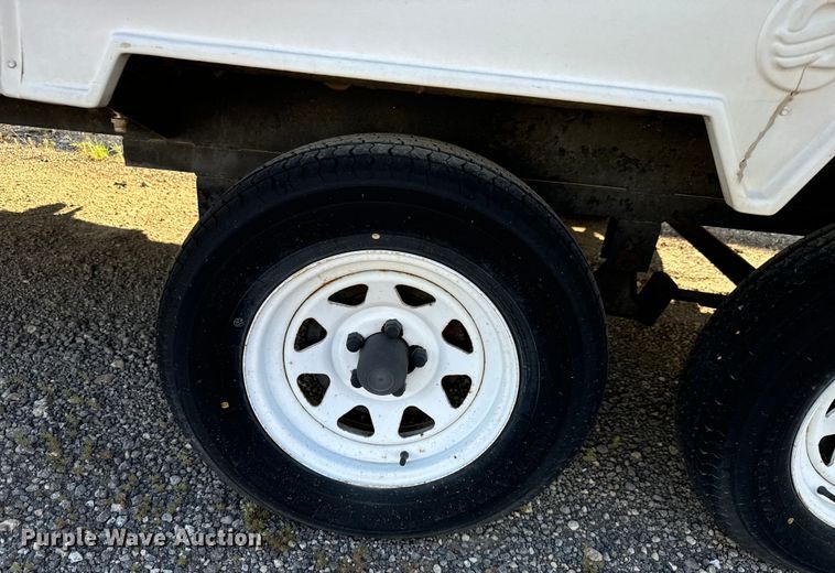 image for item NH9126 1996 Conquest  Gulf Stream camper